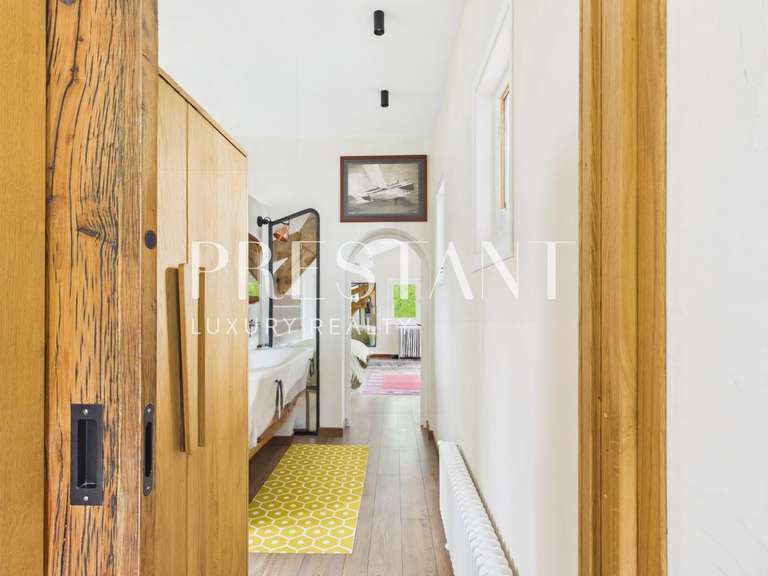 House Bayonne - 5 bedrooms - 460m²