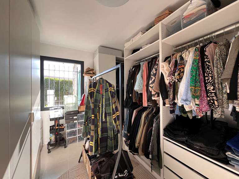 Maison L'Isle-sur-la-Sorgue - 4 chambres - 118m²