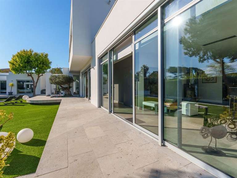 Maison Le cap-d-agde - 6 chambres - 321m²