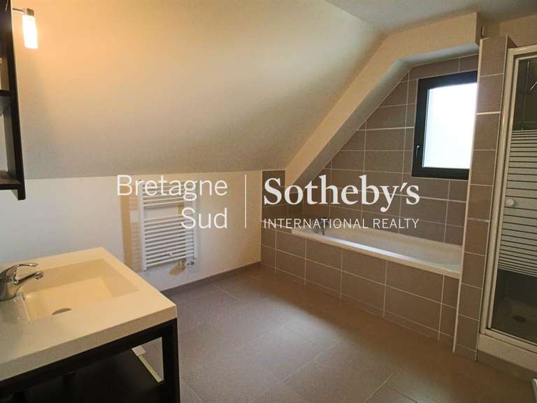 Maison Saint-Lyphard - 4 chambres - 230m²