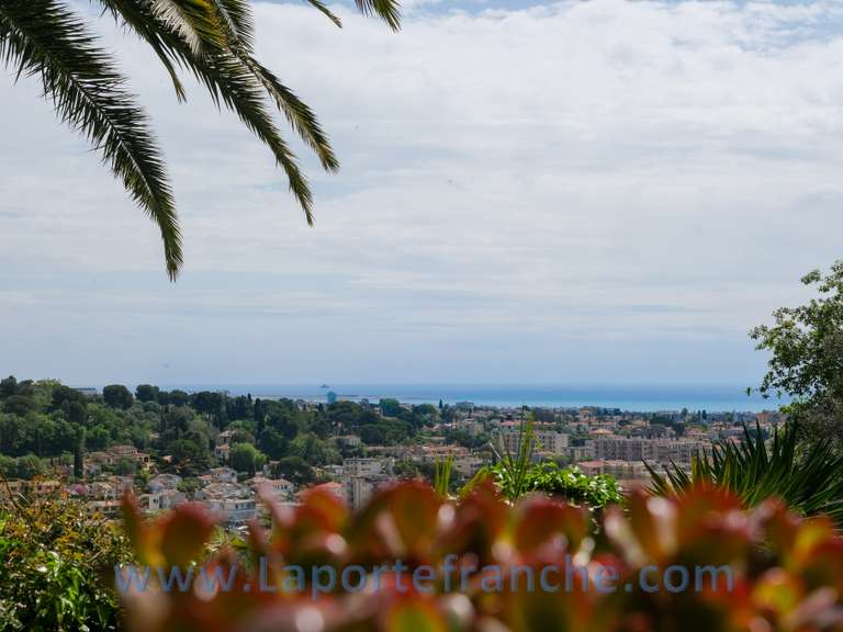 Maison Cagnes-sur-Mer - 3 chambres - 110m²