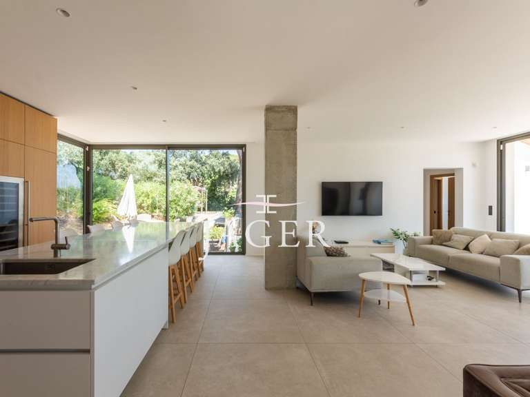 Villa with Sea view Grimaud - 5 bedrooms - 240m²