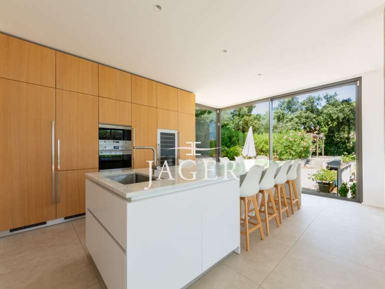 Villa with Sea view Grimaud - 5 bedrooms - 240m²