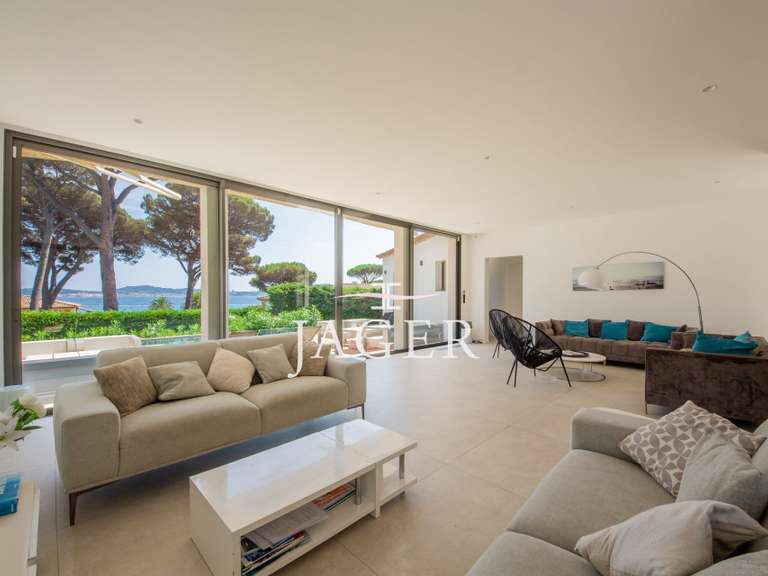 Villa with Sea view Grimaud - 5 bedrooms - 240m²