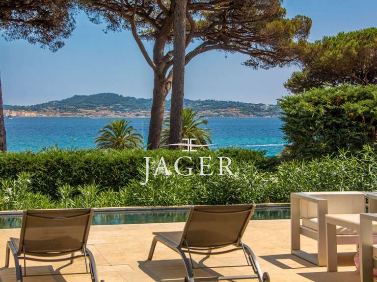 Villa with Sea view Grimaud - 5 bedrooms - 240m²