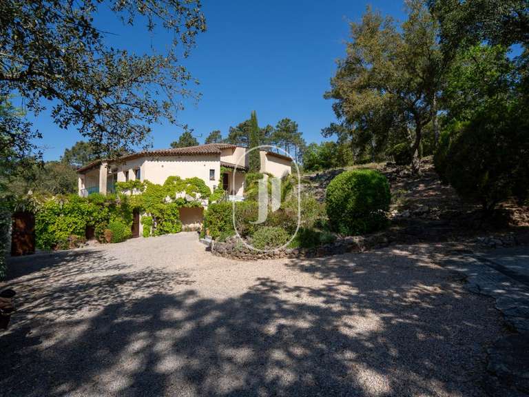 Villa Sainte-Maxime - 3 bedrooms - 147m²