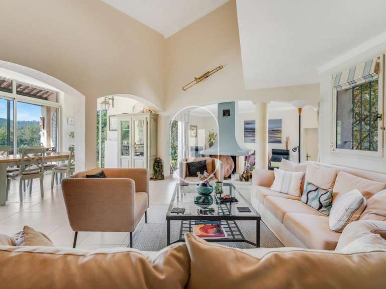 Villa Sainte-Maxime - 3 bedrooms - 147m²