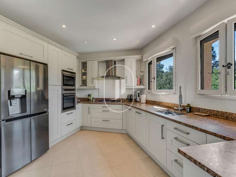 Villa Sainte-Maxime - 3 bedrooms - 147m²