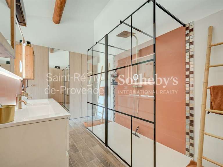 Maison Saint-Rémy-de-Provence - 3 chambres - 145m²