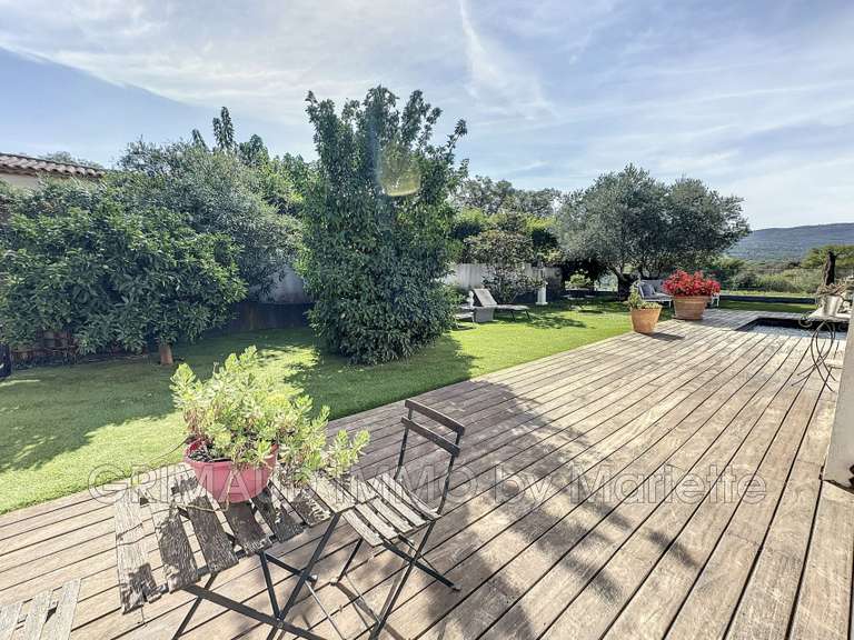 Villa Plan-de-la-Tour - 3 chambres - 172m²