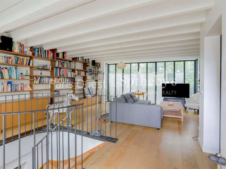 Maison Paris 20e - 5 chambres - 248m²