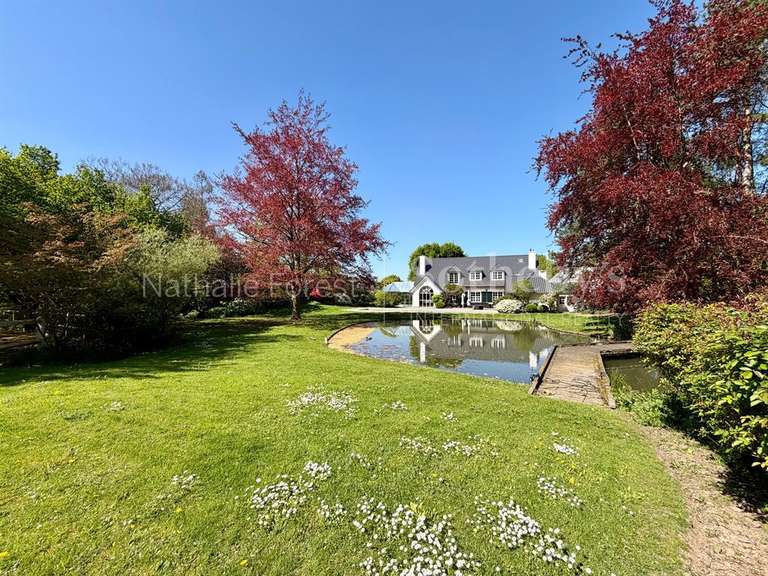Maison Mérignies - 6 chambres - 315m²