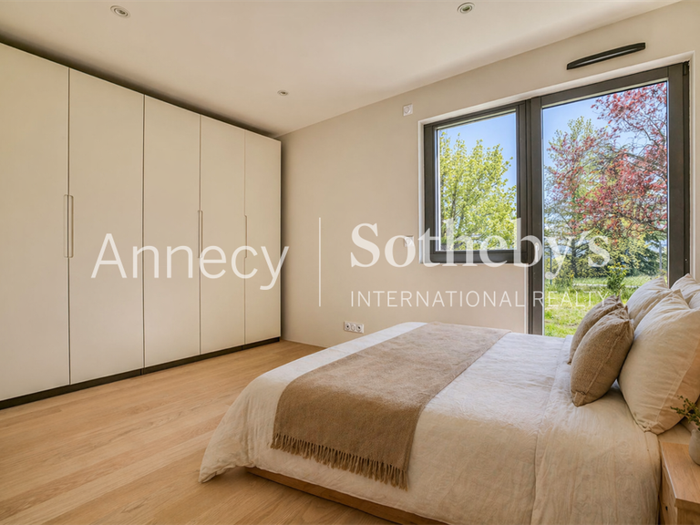 Maison Annecy-le-Vieux - 4 chambres - 167m²
