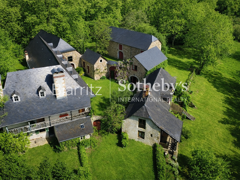 House Saint-Faust - 4 bedrooms - 600m²