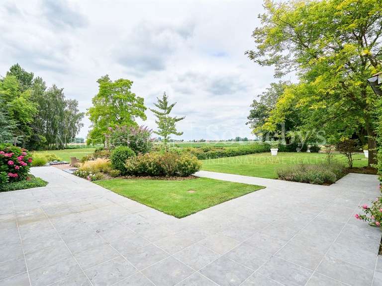 Maison Radinghem-en-Weppes - 6 chambres - 288m²