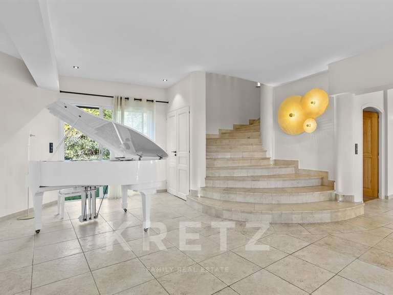 Maison Grimaud - 8 chambres - 470m²