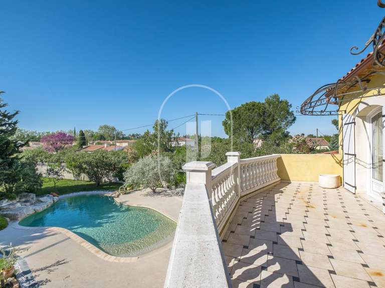 Villa Le Thor - 4 bedrooms - 225m²