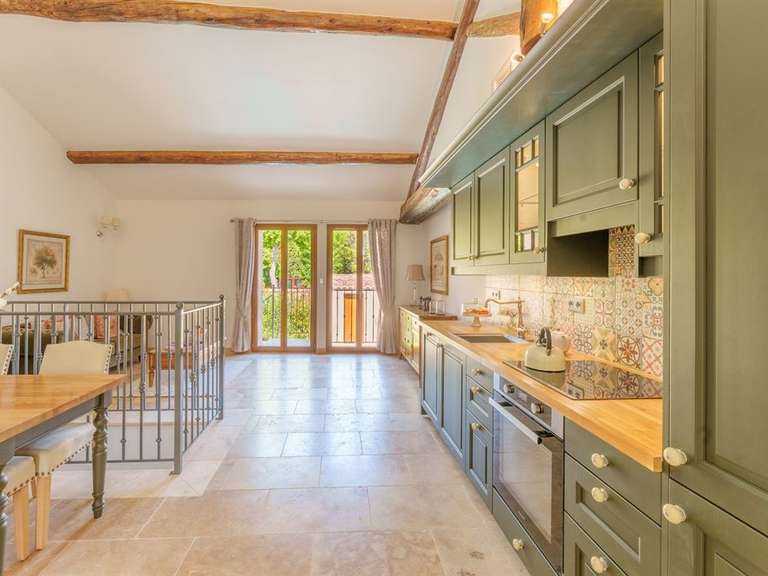 Maison Saint-Geniès-de-Fontedit - 5 chambres - 250m²