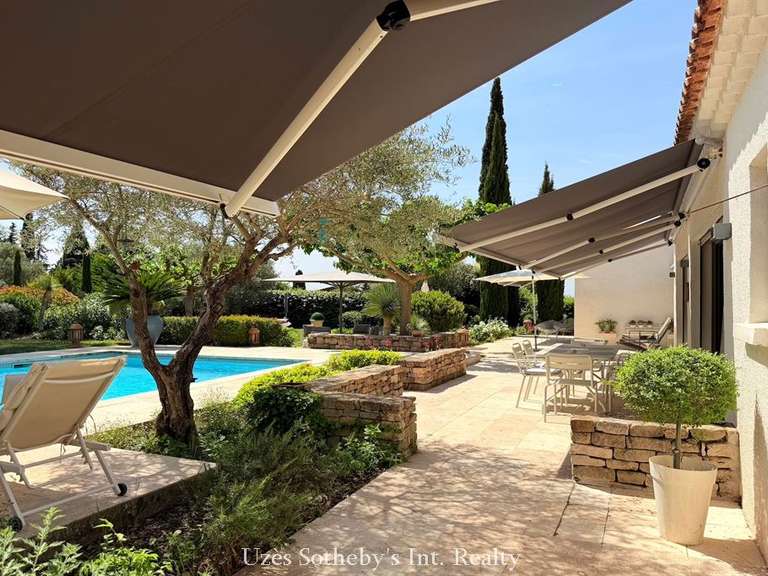 Maison Uzès - 4 chambres - 242m²