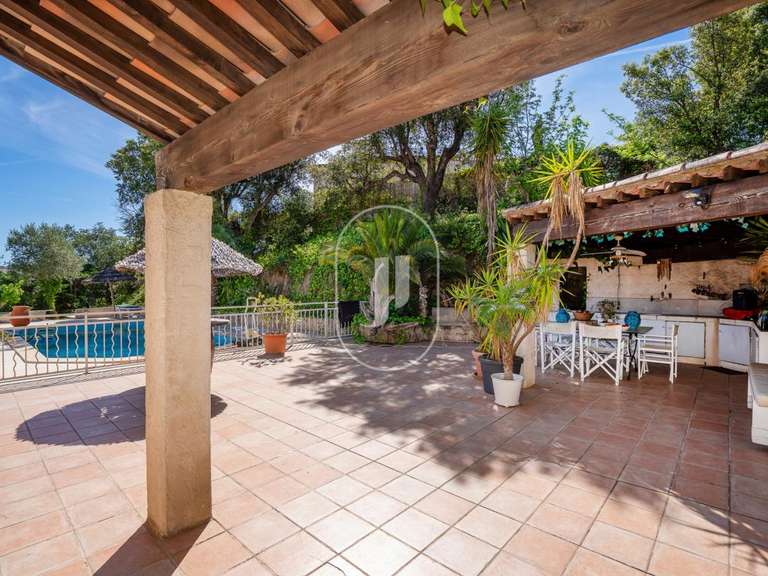 Villa Sainte-Maxime - 5 chambres - 156m²