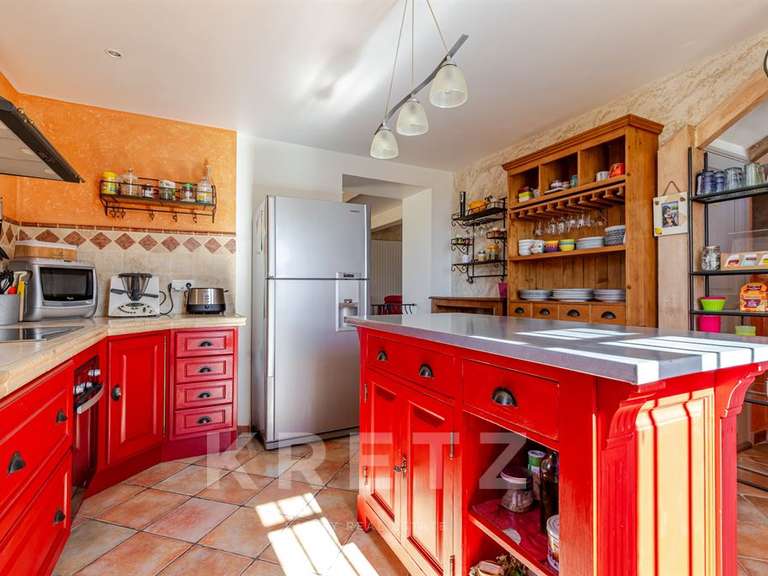 Maison Manosque - 4 chambres - 220m²