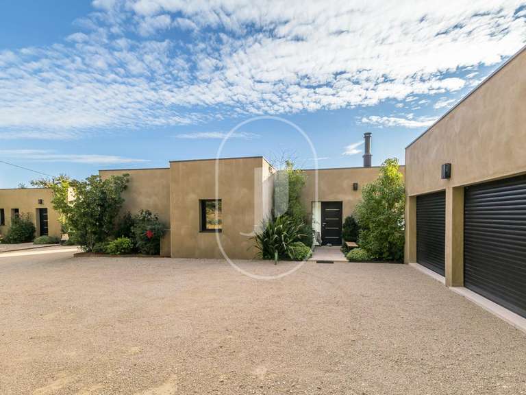 Villa Villeneuve-lès-Avignon - 4 chambres - 185m²