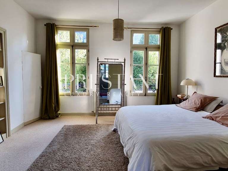 Maison Angoulême - 5 chambres - 300m²