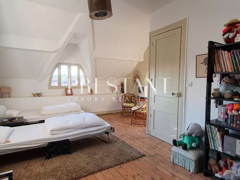 Maison Angoulême - 5 chambres - 300m²