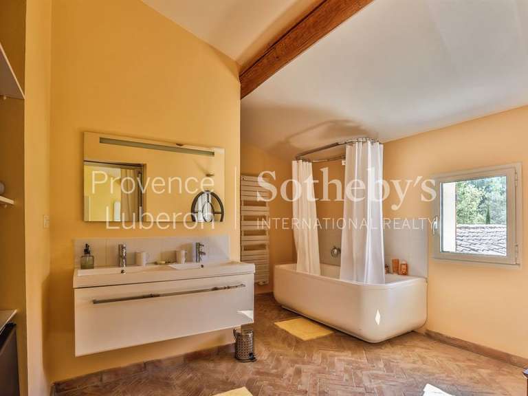Maison Roussillon - 6 chambres - 700m²