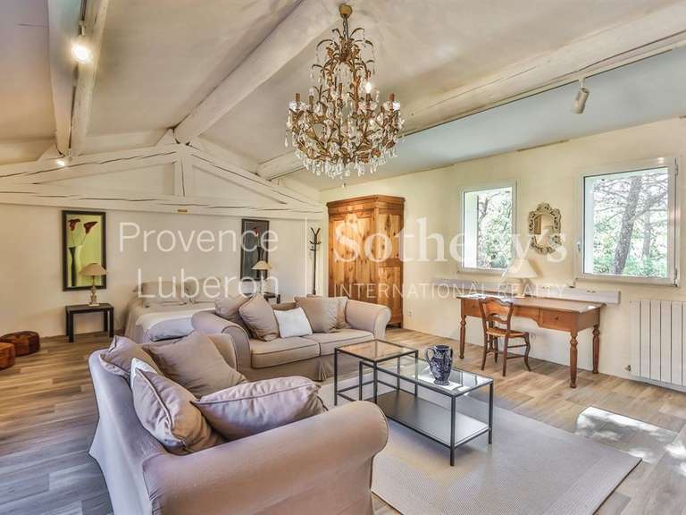 Maison Roussillon - 6 chambres - 700m²