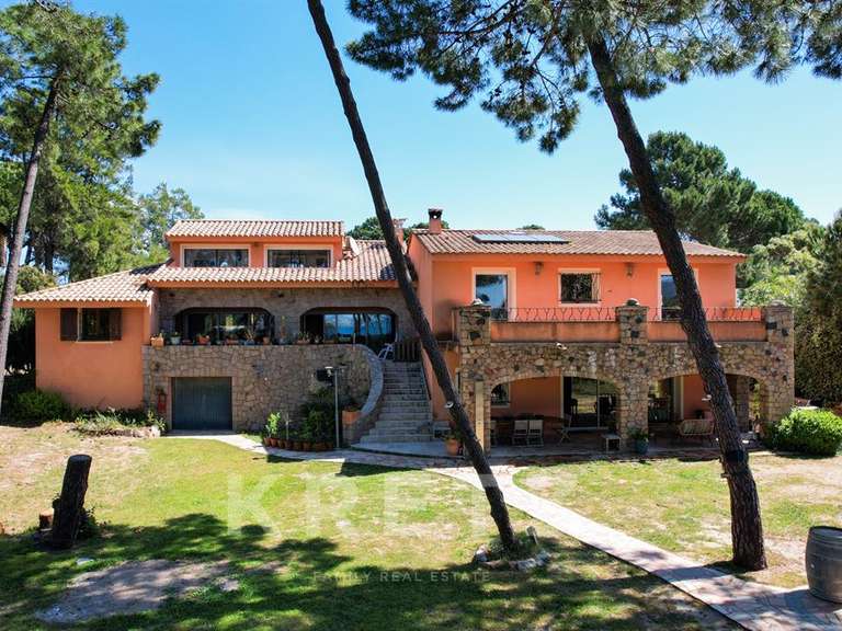 Maison Lecci - 9 chambres - 433m²