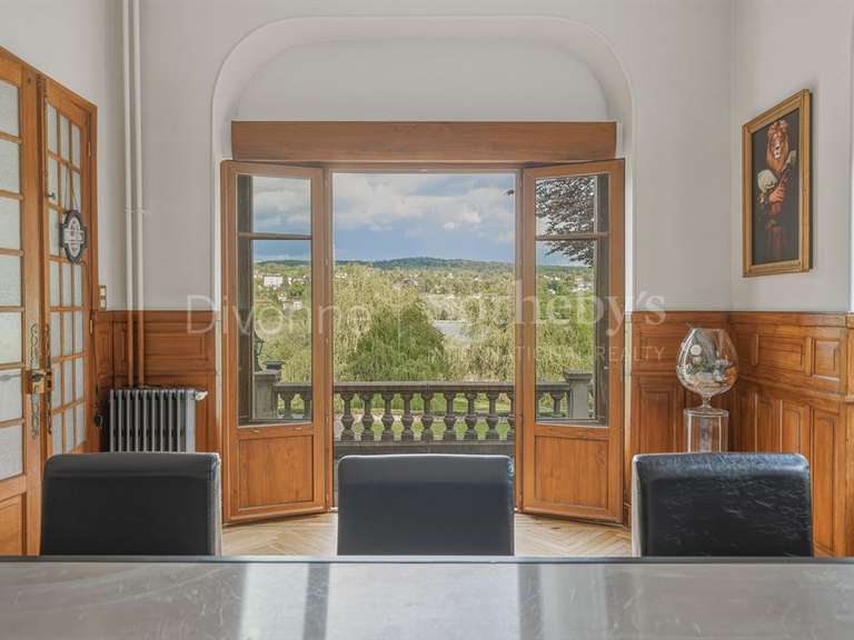 Maison Clairvaux-les-Lacs - 6 chambres - 522m²