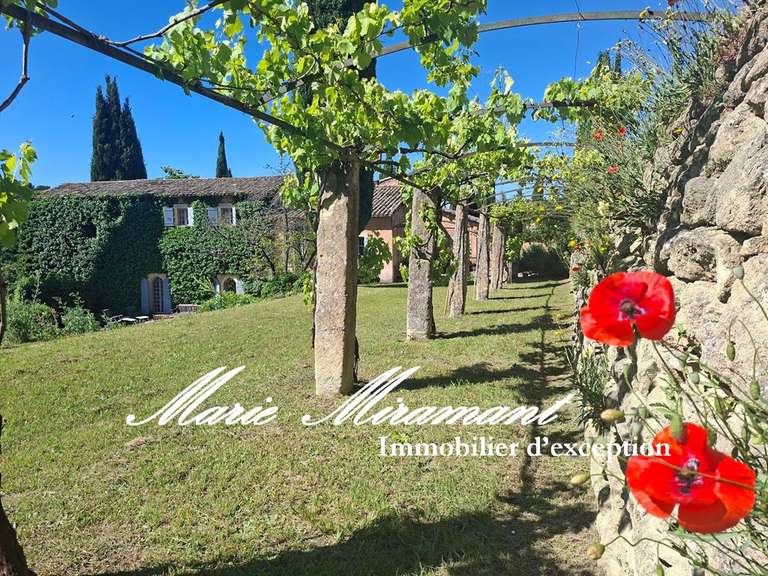 Propriété L'Isle-sur-la-Sorgue - 8 chambres - 550m²