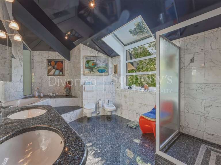 Maison Chevry - 4 chambres - 300m²