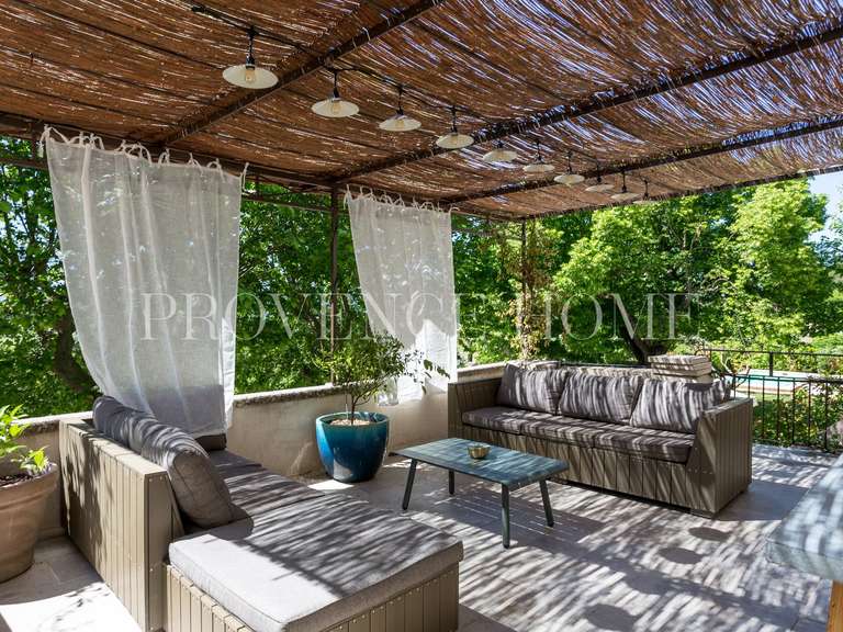 House Joucas - 5 bedrooms - 285m²
