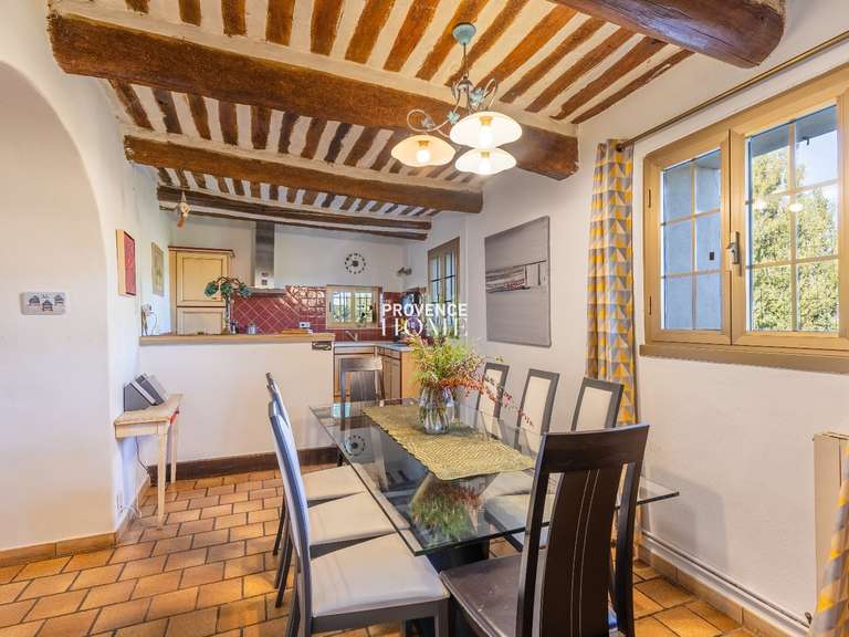 Propriété Le Thor - 5 chambres - 200m²