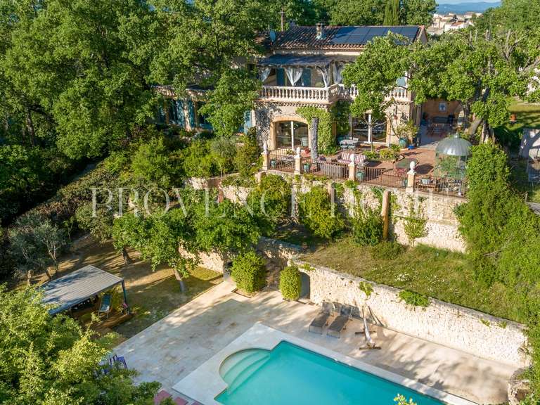 Maison Robion - 6 chambres - 287m²
