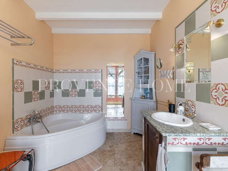 Maison Robion - 6 chambres - 287m²