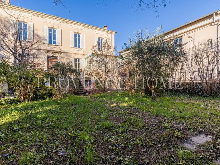 Maison Apt - 9 chambres - 360m²