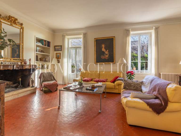 Maison Apt - 9 chambres - 360m²