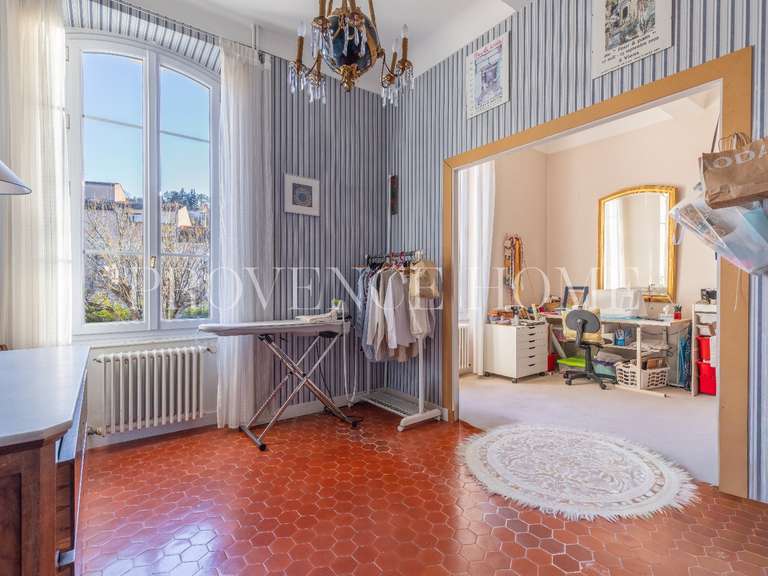 Maison Apt - 9 chambres - 360m²