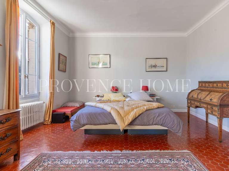 Maison Apt - 9 chambres - 360m²