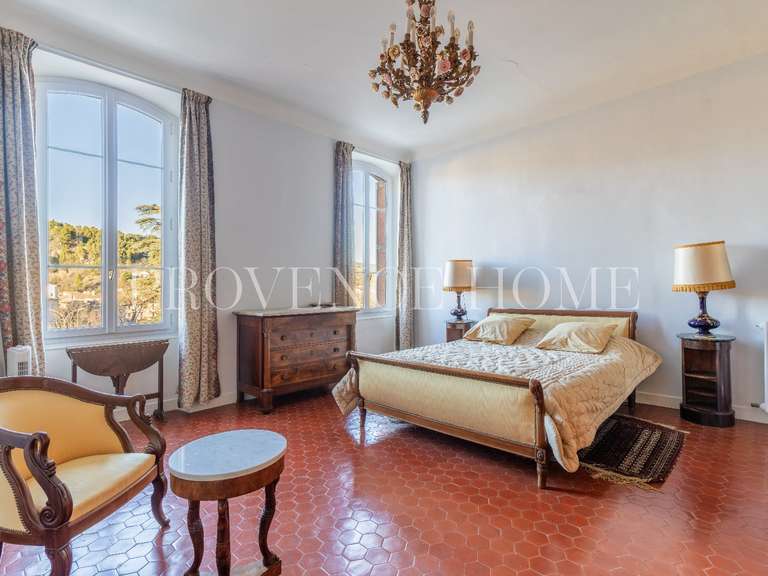 Maison Apt - 9 chambres - 360m²