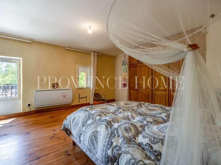 Propriété Cavaillon - 7 chambres - 252m²