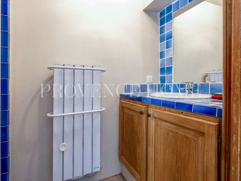 Propriété Cavaillon - 7 chambres - 252m²
