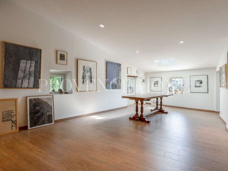 Maison Cabrières-d'Avignon - 5 chambres - 380m²