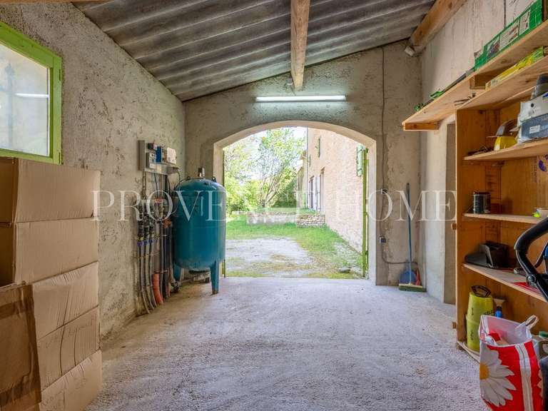 Propriété Cabrières-d'Avignon - 5 chambres - 269m²