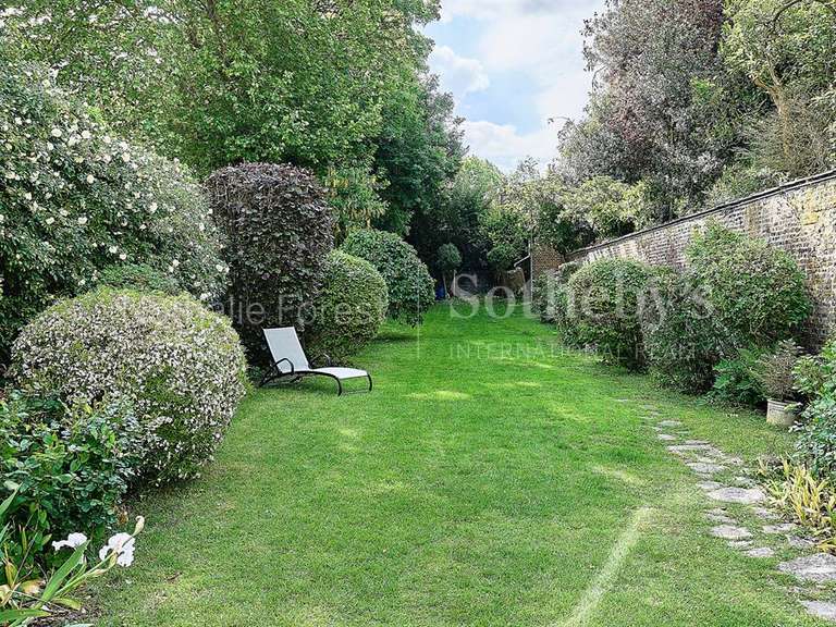 Maison Roubaix - 6 chambres - 275m²