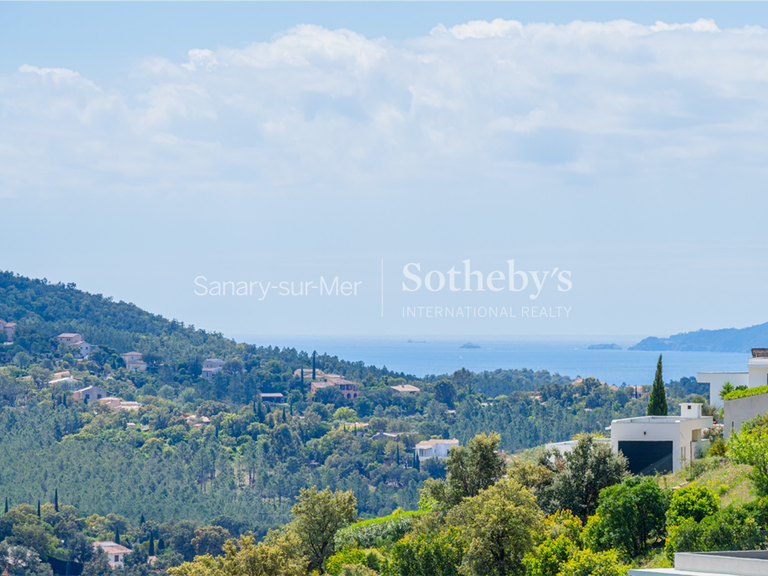 Maison La Londe-les-Maures - 4 chambres - 183m²