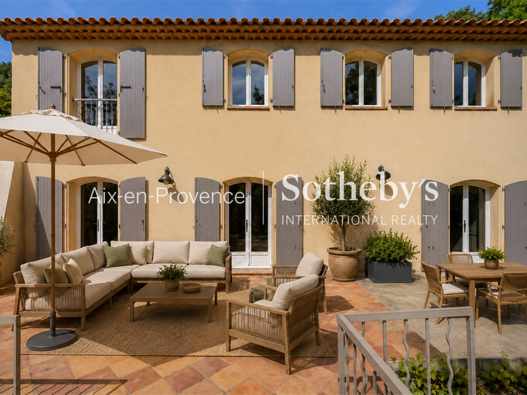 Maison Éguilles - 4 chambres - 170m²